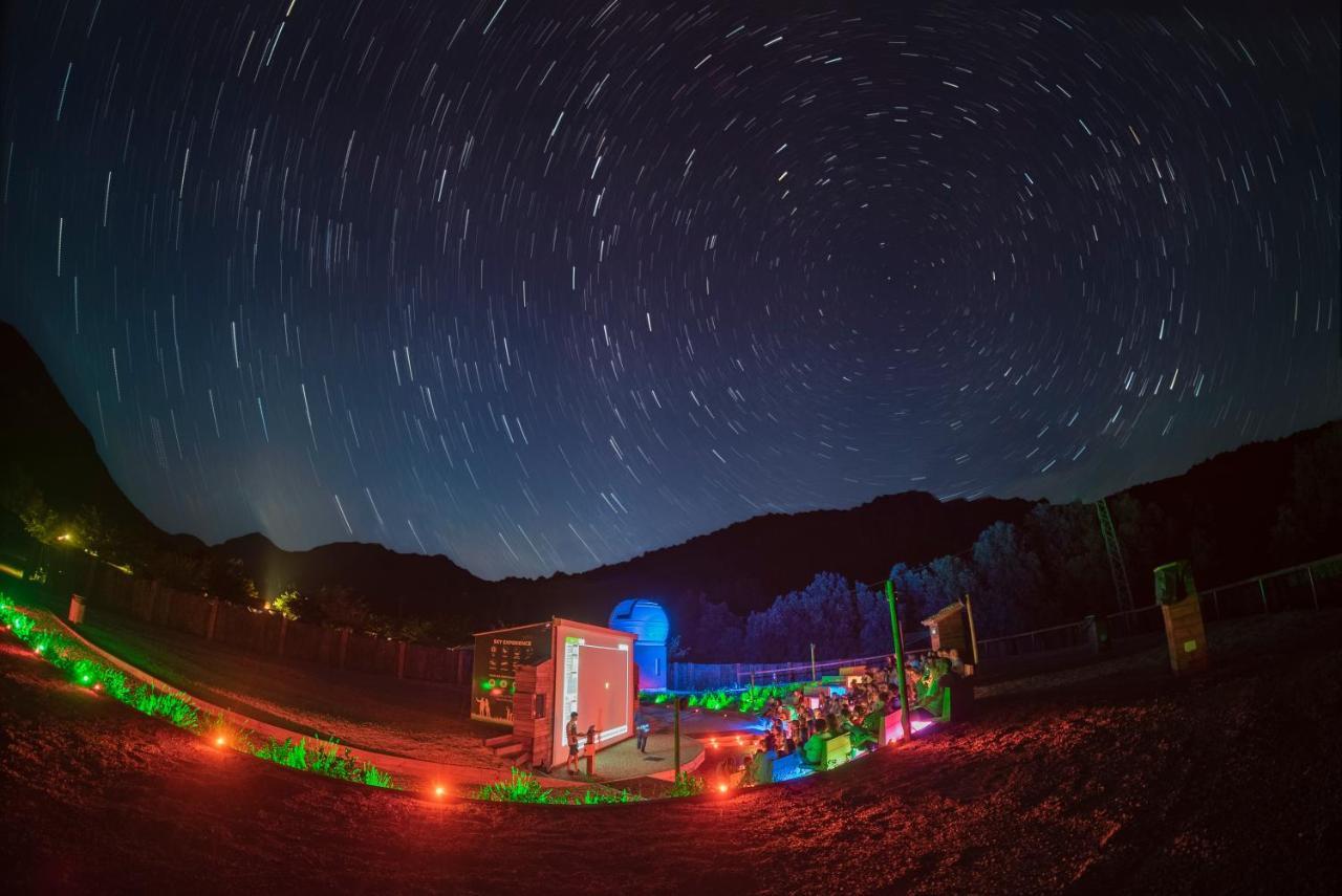 فندق Camping Bassegoda Park Albanya المظهر الخارجي الصورة