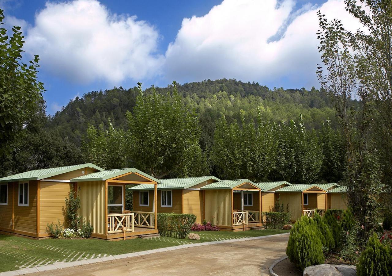 فندق Camping Bassegoda Park Albanya المظهر الخارجي الصورة